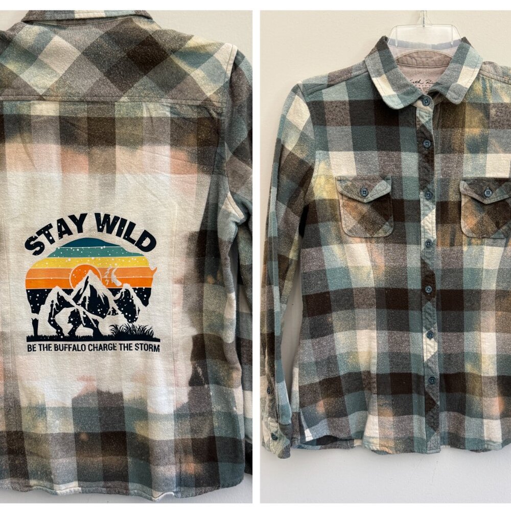 North River Outfitters - Stay Wild Be the Buffalo Charge the Storm - Size Medium - Picture 3 of 3